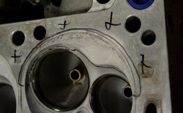 Classic car_cylinder head repair_washout in combustion chamber